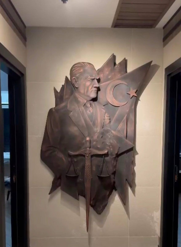 Atatürk Portresi Yaptırma Atatürk Portresi Yaptırma